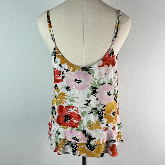 Volcom “That’s My Hype” floral top - Picture 8 of 8